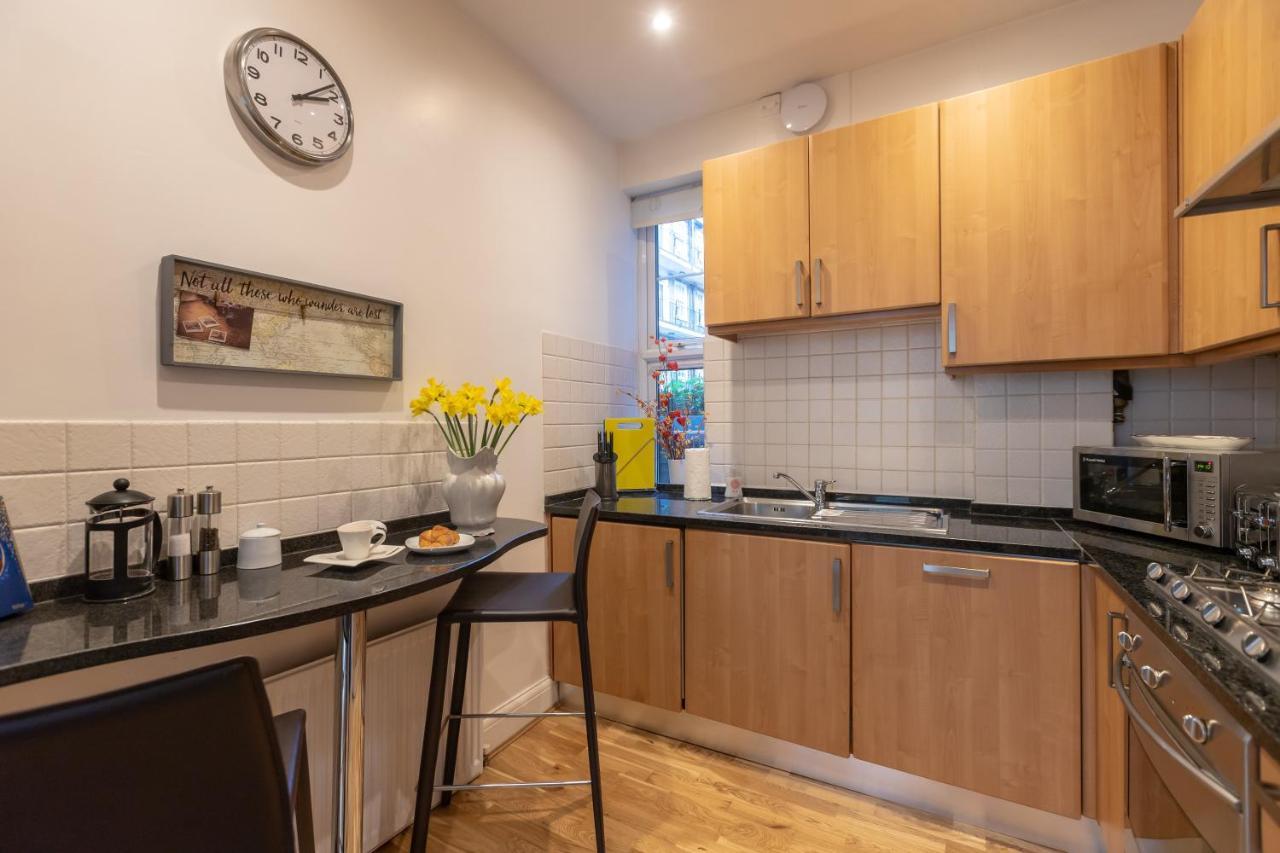 The Wanderlust - 1 Bedroom Apartment L Sleeps 4 With Sofa Bed L Prime Location Plus Free Wifi L Perfect For Business & Leisure Travelers L 15Percent Off Weekly & 20Percent Off Monthly Stays! Londýn Exteriér fotografie