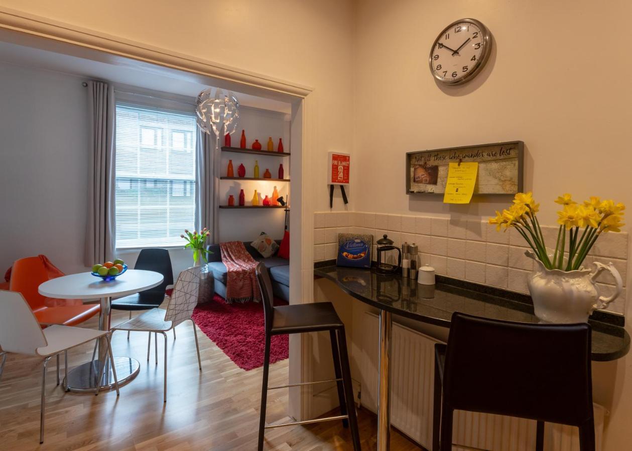 The Wanderlust - 1 Bedroom Apartment L Sleeps 4 With Sofa Bed L Prime Location Plus Free Wifi L Perfect For Business & Leisure Travelers L 15Percent Off Weekly & 20Percent Off Monthly Stays! Londýn Exteriér fotografie
