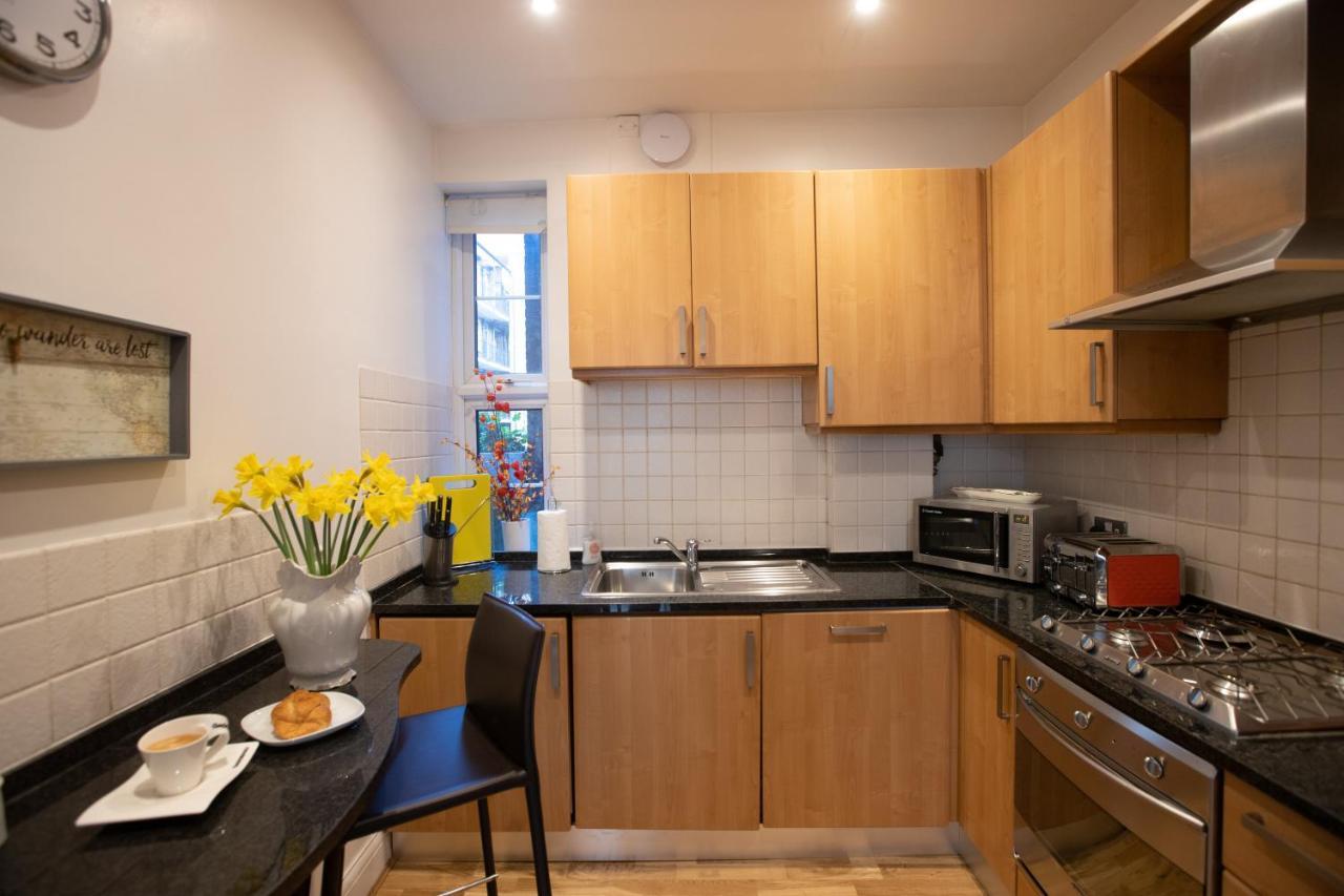 The Wanderlust - 1 Bedroom Apartment L Sleeps 4 With Sofa Bed L Prime Location Plus Free Wifi L Perfect For Business & Leisure Travelers L 15Percent Off Weekly & 20Percent Off Monthly Stays! Londýn Exteriér fotografie
